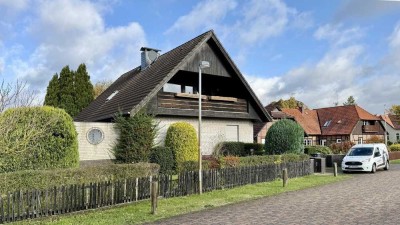 Einfamilienhaus mit großem parkähnlichem Grundstück in Oldau