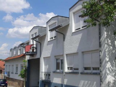 gemütl. 2 Z Maisonette Wohn. in KH-Bosenheim