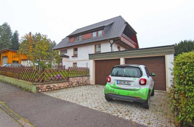 Gemütliche Erdgeschosswohnung in idyllischer Lage am Waldrand