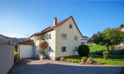 Freistehendes & gepflegtes Einfamilienhaus mit Einliegerwohnung in Weinheim-Oberflockenbach