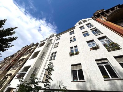 Altbaucharme mit Potenzial – 3-Zimmerwohnung im Wiesbadener Westend
