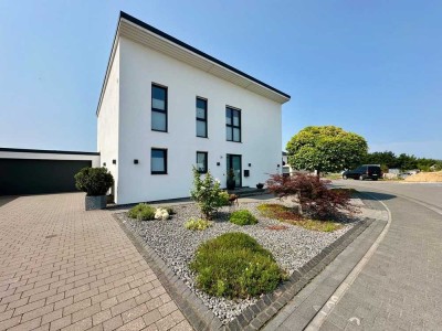 Wittlich-Wengerohr | ca. 163 m² Wohn-/Nutzfl. | Doppelgarage | Baujahr 2016 | PV-Anlage