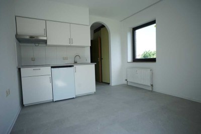 STUDENTEN-WOHNHEIM MÖNCHEBERG | 2 ZIMMER | PANTRYKÜCHE | BAD | BALKON | IMMATRIKULATIONSBESCHEINIGUN