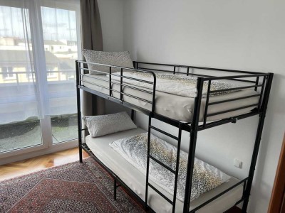 Exklusive 3-Zimmer-Penthouse-Wohnung mit gehobener Innenausstattung mit EBK in Rostock