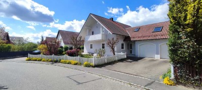 Einfamilienhaus mit EBK in Alteglofsheim