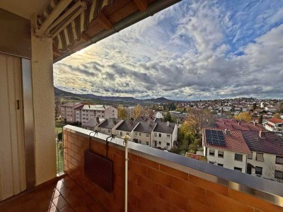 Grandiose Aussicht! Gut aufgeteilte & gepflegte 3 Zimmer ETW mit Balkon+PKW Stellplatz