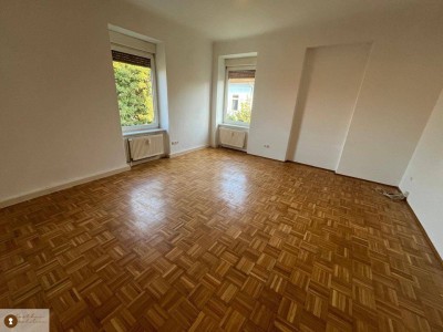 Einmaliges Wohlgefühl! Bemerkenswert famose Eineinhalbzimmerwohnung nähe Urnenfriedhof !