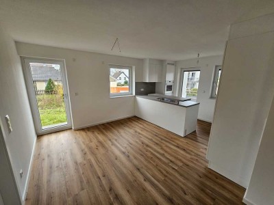 Moderne 4-Zimmer-Wohnung mit Balkon und Garten – Ihr neues Zuhause wartet auf Sie! (WHG02)