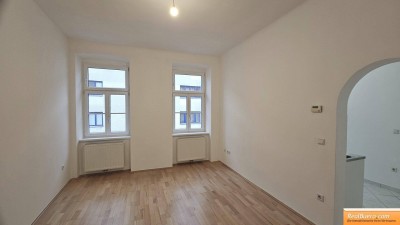 UNBEFRISTETE SANIERTE ALTBAUWOHNUNG IN DER SCHUMANNGASSE