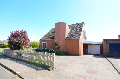 Einfamilienhaus mit Bauplatz in guter Wohnlage von Neufeld