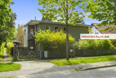 IMMOBERLIN.DE - Lichtdurchflutetes Architektenhaus mit Südterrasse in familiärer Lage
