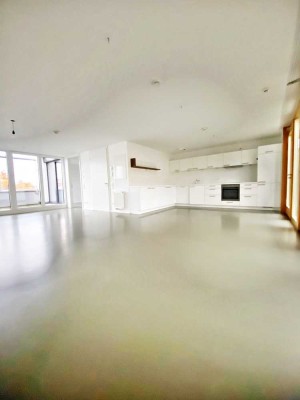 Für Ihre Happy Home Gefühle: Aparte 3 Zimmer Wohnung in zentraler Lage
