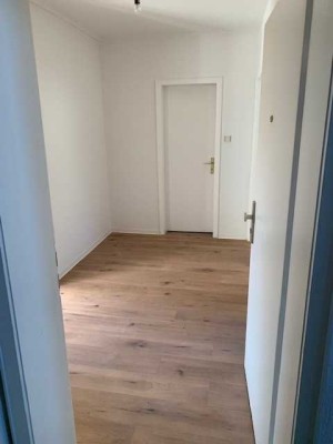 Renovierte 2,5-Raumwohnung in zentraler Lage von Essen-Altenessen