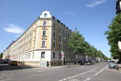 3-Raum-Wohnung | Bezugsfrei | Möbliert | Balkon | Einbauküche