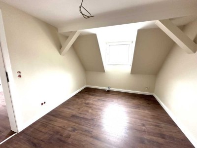 NEU sanierte 3-Zimmer-Wohnung