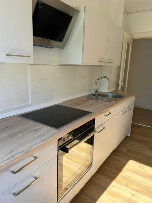 ** Anfragestopp ** Ruhige und helle 3-Zimmer-Wohnung