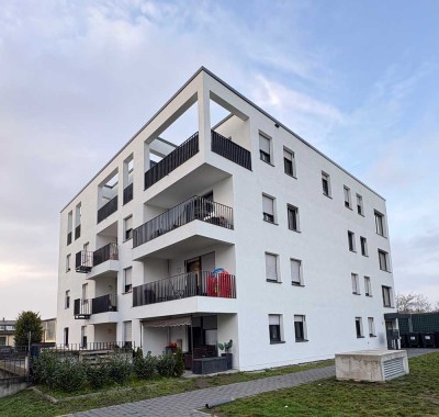 Exklusive 2 ZKB Penthousewohnung in Maintal zu vermieten!!