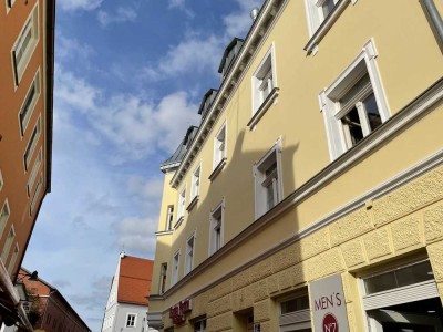 schicke helle 2 ZKB im Herzen der Ingolstädter Innenstadt