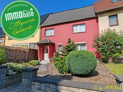 Wunderbares Wohnen mit großer Garage und charmantem Innenhof!