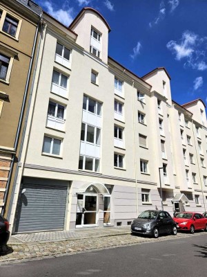 Bezugsfreie 2-Zimmer-Wohnung mit Balkon und Tiefgarage in Dresden-Friedrichstadt