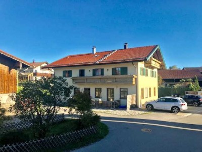 Attraktive Dachgeschosswohnung mit 2 Balkonen und herrlichen Ausblicken