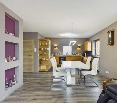 Helle 2-Zimmer Dachgeschosswohnung in Allmannsweiler