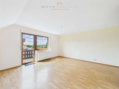 bezugsfreie 3-Z.-Whg. mit Balkon/Einzelgarage & Stellplatz