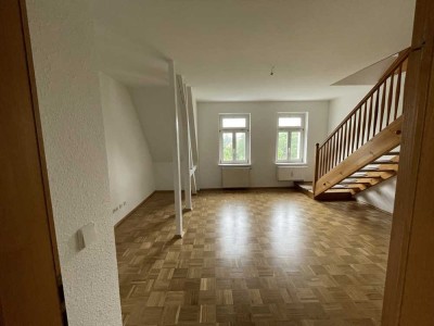 Schicke 3-Raum Maisonette-Wohnung mit Einbauküche
