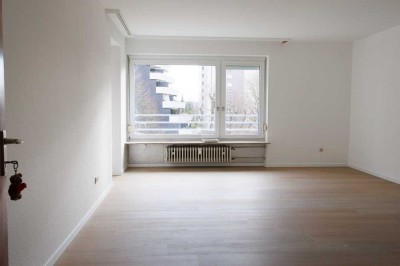 Helle zwei Zimmerwohnung 62 m², Erstbezug nach Renovierung von privat