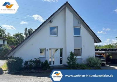 VR-Immo: Kreuztal-Eichen, junges Haus am Ende einer Sackgasse!