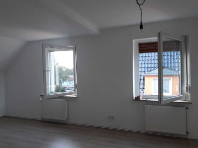 Kamen-Methler (Kaiserau) Helle DG-Wohnung komplett renoviert 2023! 6 m Garage