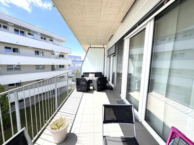 Charmante Zwei-Zimmer-Wohnung mit extra Küche, Balkon, Garage &amp; moderne Ausstattung!
