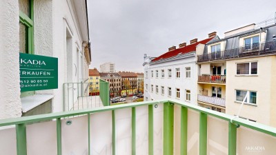 Sanierte Starterwohnung I Altbaujuwel I Balkon