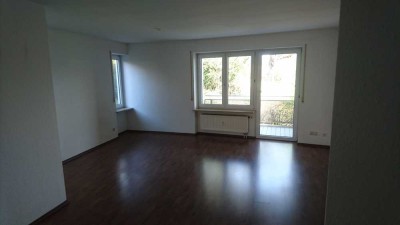 Helle 2-Zimmer Wohnung mit Balkon in Ulm-Eselsberg