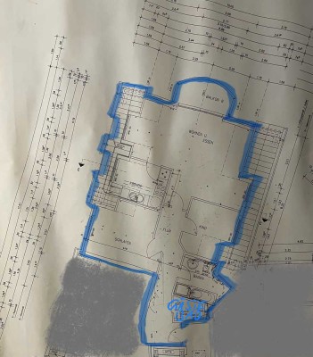 Lichtdurchflutete und teilmöblierte 3 Zi. Wohnung (Süd-Balkon) Nähe Morlaixplatz