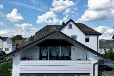 •• ZENTRUMSNAHE EIGENTUMSWOHNUNG IN GÜTERSLOH MIT BALKON & STELLPLATZ ••