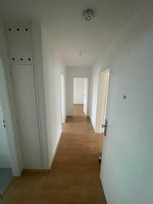 3-Zimmer Wohnung mit Balkon und EBK in Oberkochen