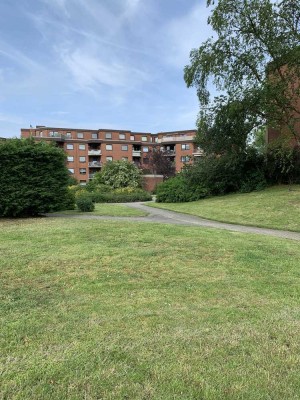 2 Zimmer Wohnung mit Terrasse in ruhiger Lage, Mönchengladbach Rheydt