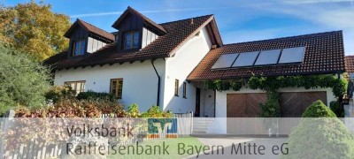 Top in Schuss! Geräumiges Einfamilienhaus in Greding-Heinrichsgraben