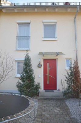 Provisionsfrei - Familienfreundliches Reihenmittelhaus mit Südgarten