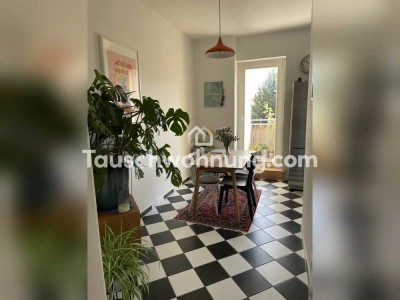 Tauschwohnung: Helle 2-Zimmer-Wohnung mit Balkon und Einbauküche