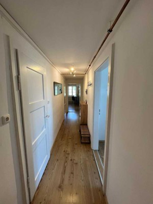 Schöne 3-Zimmer-Wohnung im 3. Obergeschoss mit Donaublick