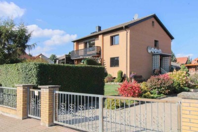 Einfamilienhaus mit Option auf 2 Wohneinheit mit Wintergarten und Sauna