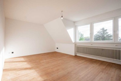 KEINE KÄUFERPROVISION Maisonettewhg. mit ausbaufähigem Dachboden und Balkon in Bielefeld Brackwede