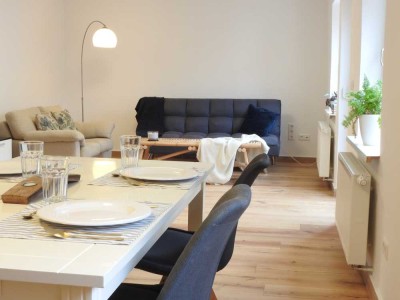 helle 2 Zimmer Wohnung im Herzen Godramsteins