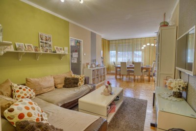 Zentral, hell &amp; geräumig: 3 Zimmer Wohnung im Zentrum von Baden!