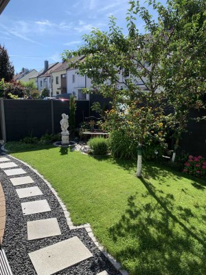 Helle 3,5-Zimmer Wohnung mit Terrasse in Augsburg-Hochzoll