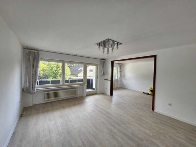Erstbezug nach Sanierung mit Balkon: Attraktive 2,5-Raum-Wohnung in Bielefeld