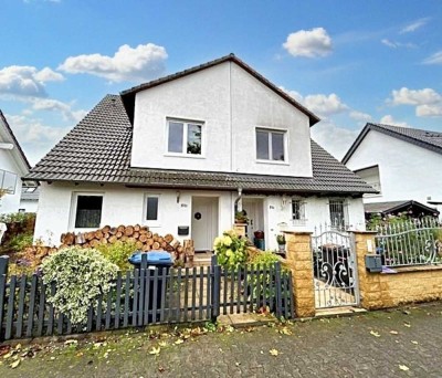 Jetzt zugreifen: Doppelhaushälfte in Top-Lage von Neu-Isenburg - Buchenbusch!