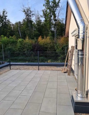 Einliegerwohnung mit wunderschöner Dachterasse am Waldrand